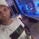 jackson santos - @jacksonalbert8321 - Instagram