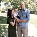 Jackson & Mackenzie Haas - @tinyhouseteachers - Instagram