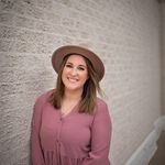 Katie - @jacksonlightphotography - Instagram