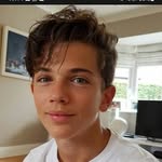 @jackson_maris34 - Instagram