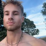 Jackson Kaya Steele Roach - @jackson_ksr - Instagram