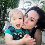 Jaclyn Riva Beck - @pistachiolovejoythedog - Instagram