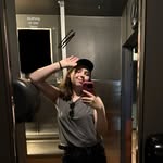Jaclyn Mitchell - @theneighborhoodpianist - Instagram
