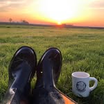 Jaclyn Nelson - @7logsfarm - Instagram