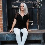 Jaclyn Simmons - @keto.kitchen.witch - Instagram