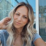 Jaclyn Snyder - @mamas_coffeebreak - Instagram