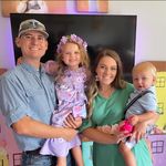 Jaclyn Trimble - @jtrimble24 - Instagram
