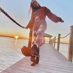 Jaclyn Weiss - @jaclynweiss212 - Instagram
