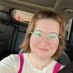 Jaclyn Wolfe - @jaclyn_luvs_reading - Instagram