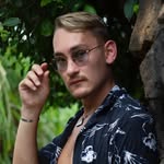 Максим (Maxim) - @jacobmaximschofield - Instagram