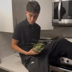 Jacob-Philip | Memecoins | Trader | Crypto | Money - @jaypee.trades - Instagram