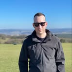 Jakob Schiff - Facebook