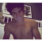 Jacob Weitzman - Facebook