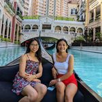 Jacque James - @jinkytravel - Instagram