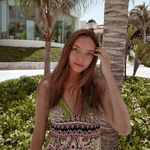 Jacqueline Anton - @jac.anton - Instagram