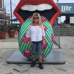 Jacqueline Crow - @jacqueline.crow.90 - Instagram