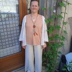 Jacqueline Six - Facebook