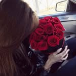 Jacqueline Sorrells - @snoozelarasin - Instagram