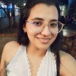 Jacqueline Valiente - @jaki_val - Instagram