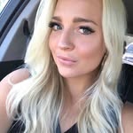 Jacquelyn Bryden - @hangingwithjacqieb - Instagram