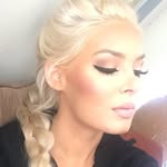 Jacquelyn Burton - @jacquelynburtonmua - Instagram
