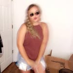 Jacquelyn Casey - @jacq.in.a.boxx - Instagram