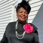 Jacquelyne Fields Holcomb - @jacquelyneholcomb - Instagram