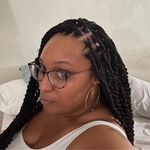 Jacqueline Mitchell Lake - @jakki_oh - Instagram