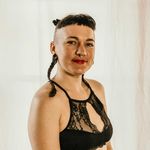 Jacqueline McClure - @thehomesteadandhearth - Instagram