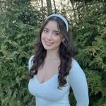 Jacquelyn Morrow - @banfaxto - Instagram