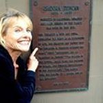 Jacquelyn B Weiss - @jacquelynbweiss - Instagram