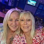 Jacqui Fox - Facebook