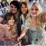 Jacqui Hanson - @jshanson44 - Instagram