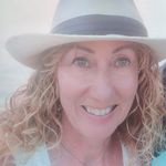 Jacqueline Holt - @jacquiholt00 - Instagram