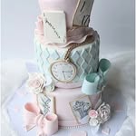 Jacqui Rose Saunders - @jacqofallcakes - Instagram
