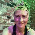 Jacqui Taylor (she/her) - @jacquisonelife - Instagram