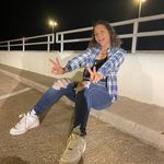 Jada Barlow - @jada_closet.cleanout - Instagram