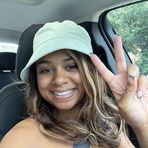 Jada Dove - Facebook