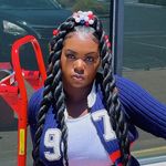 Jada Holmes - @afropuffjada - Instagram