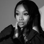 Jada Waters - @value.hair - Instagram