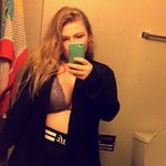 Jade Burger - @jadesfinstabitches - Instagram
