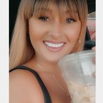 Jade YoungHeart Burger - @youngheart1 - Instagram