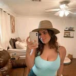 Jade Clinton - Facebook