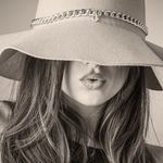 Jade Dumont - @jadeddumont - Instagram