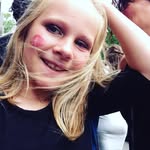 Jade Dumont - @petit_vlog_de_jadou - Instagram