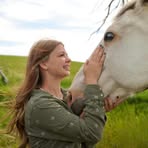 Jade Edinger - Facebook