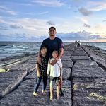 Melvin Mejia - @keanejade - Instagram