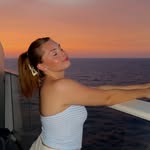 Jade Landers - @jadelanderstravel - Instagram