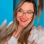 Jade Moura - @jademoura.cantora - Instagram