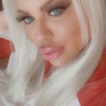 Jade Mullen - @plus_size_blondie - Instagram